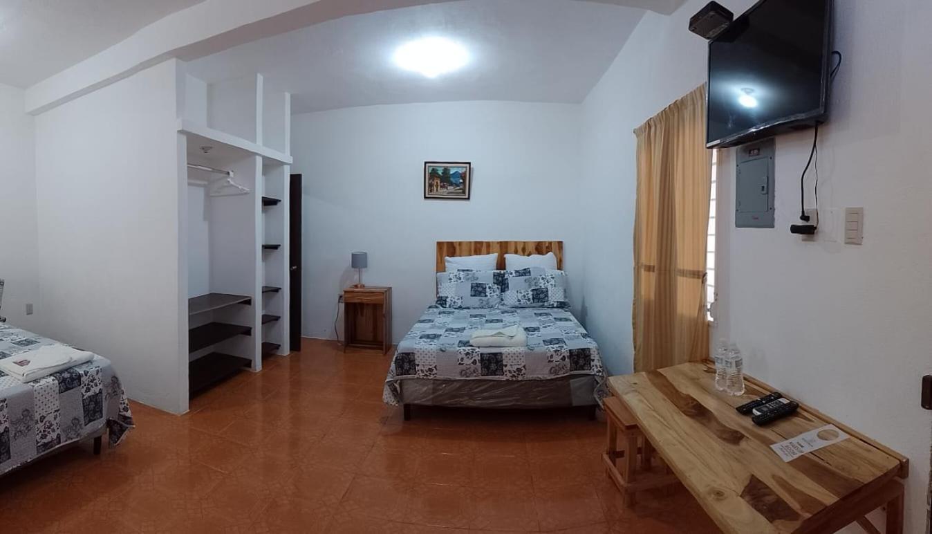 Apartamentos Mundo Maya Habitaciones Flores Kültér fotó