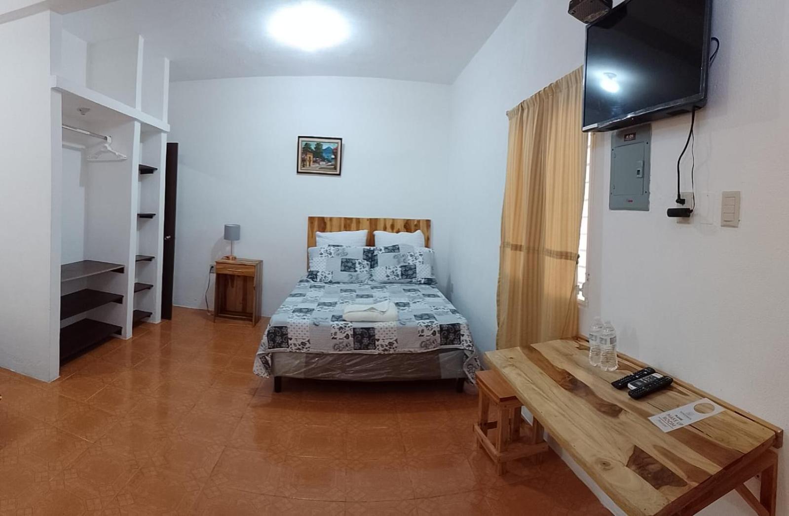 Apartamentos Mundo Maya Habitaciones Flores Kültér fotó