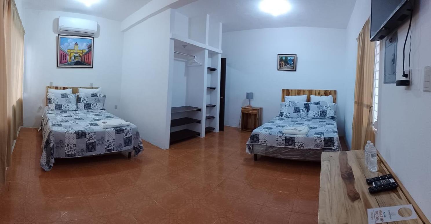 Apartamentos Mundo Maya Habitaciones Flores Kültér fotó